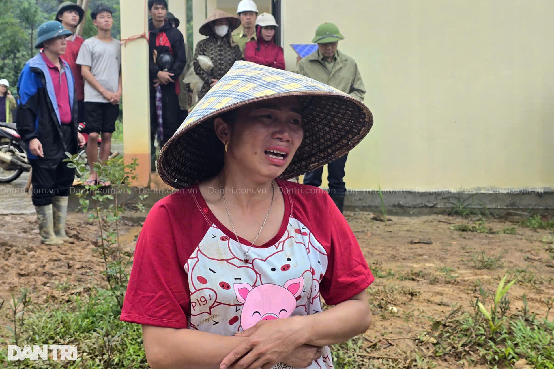 Lào Cai: Hiện trường tang thương ở nơi trận lũ quét vùi lấp cả một bản - 10